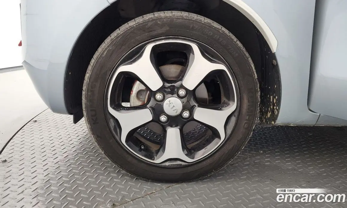 Kia Ray 2013 1.0 автомат (гидро), фото 5 Kia Ray 2013 1.0 автомат (гидро), фото 5