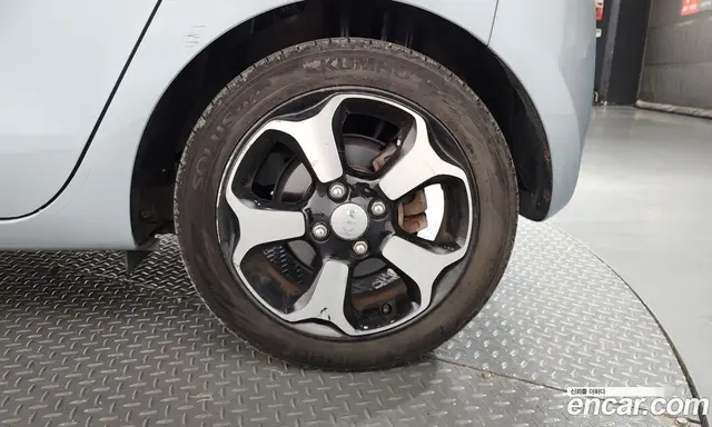 Kia Ray 2013 1.0 автомат (гидро), миниатюра 7 Kia Ray 2013 1.0 автомат (гидро), миниатюра 7