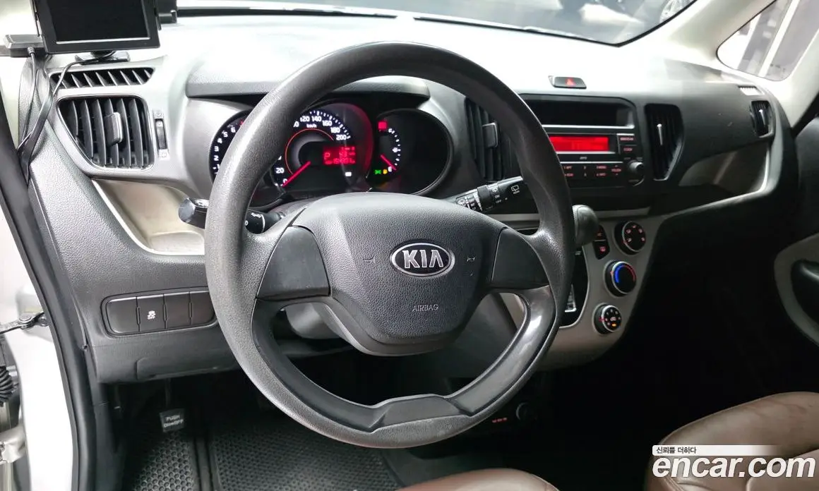 Kia Ray 2014 1.0 автомат (гидро), фото 13 Kia Ray 2014 1.0 автомат (гидро), фото 13