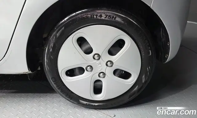 Kia Ray 2014 1.0 автомат (гидро), миниатюра 5 Kia Ray 2014 1.0 автомат (гидро), миниатюра 5