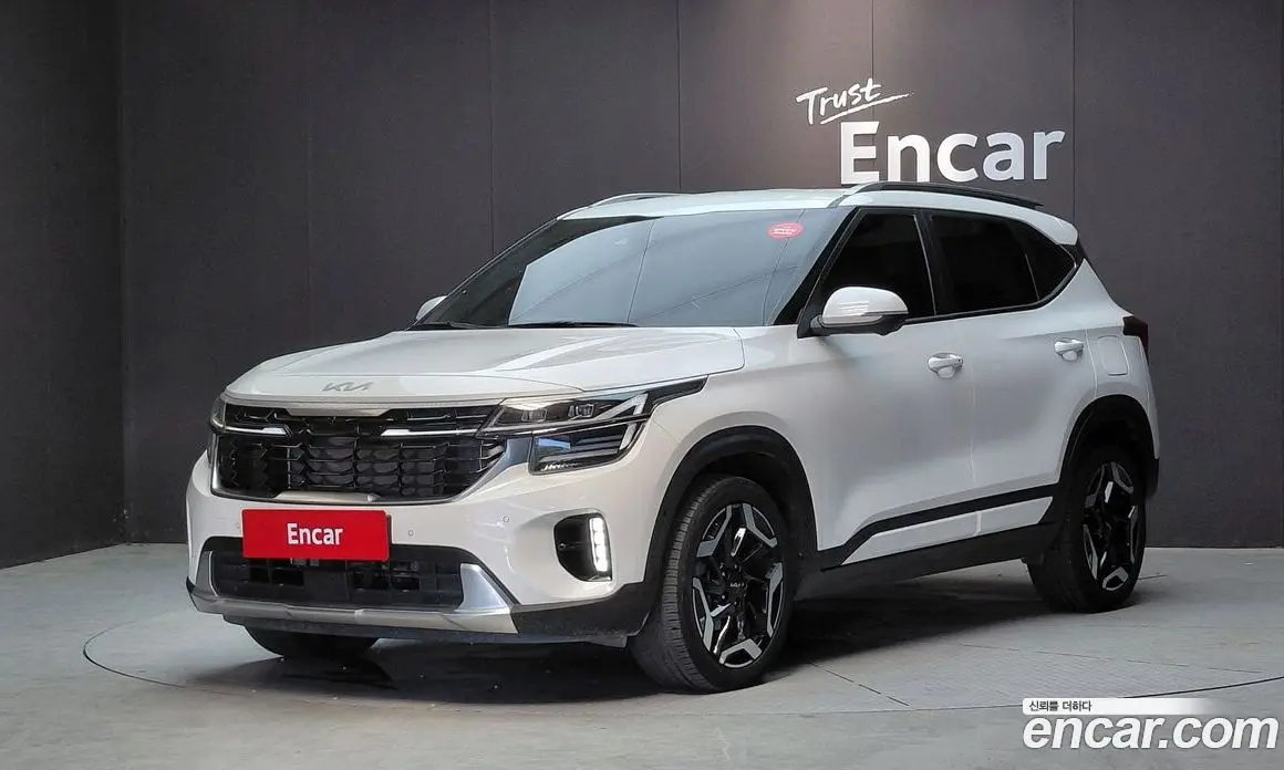 Kia Seltos 2022 2.0 автомат (гидро), фото 1