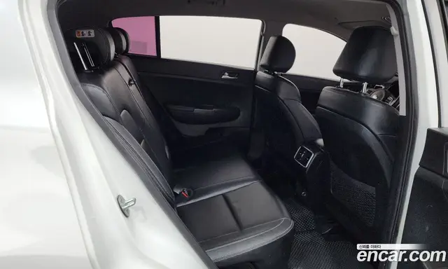 Kia Sportage 2016 1.7 автомат (гидро), миниатюра 12