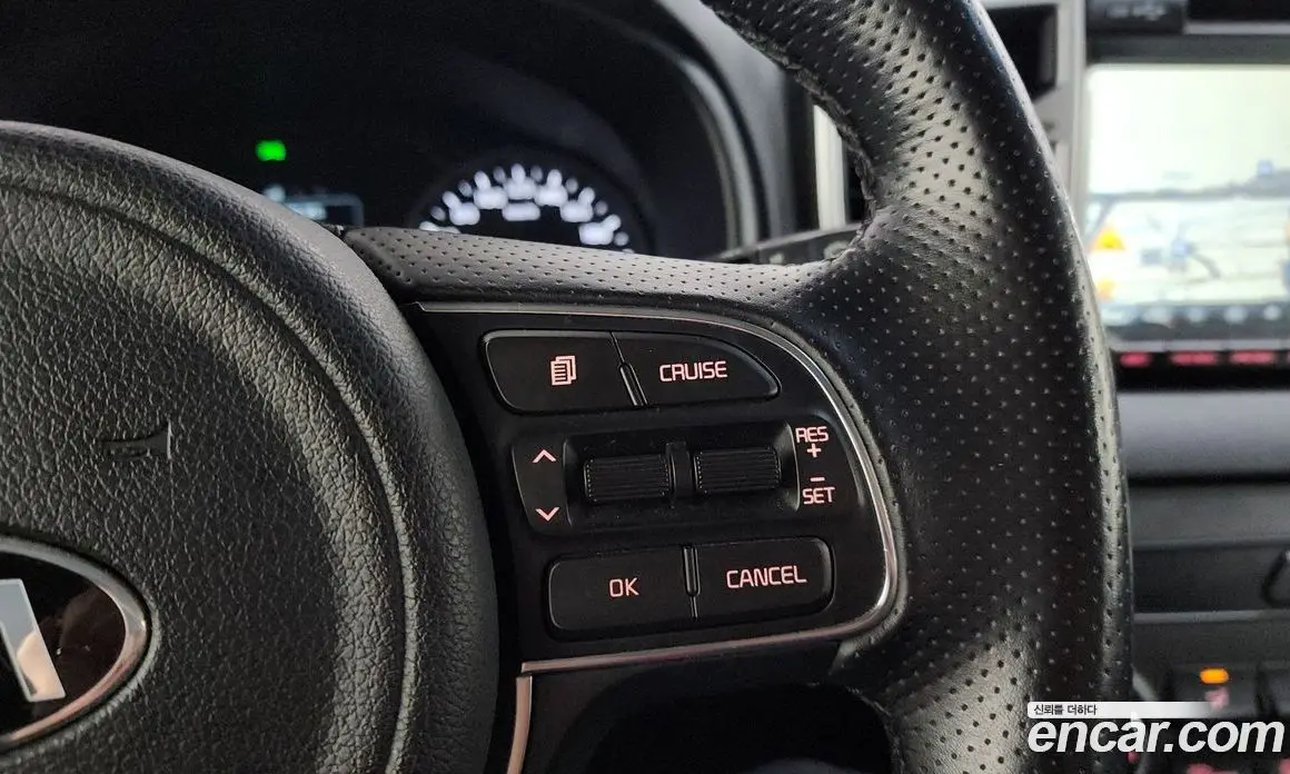 Kia Sportage 2016 1.7 автомат (гидро), фото 15