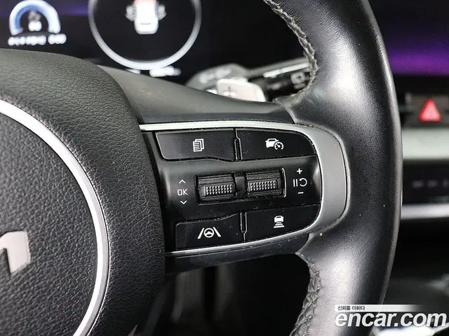 Kia Sportage 2022 1.6 автомат (гидро), миниатюра 12