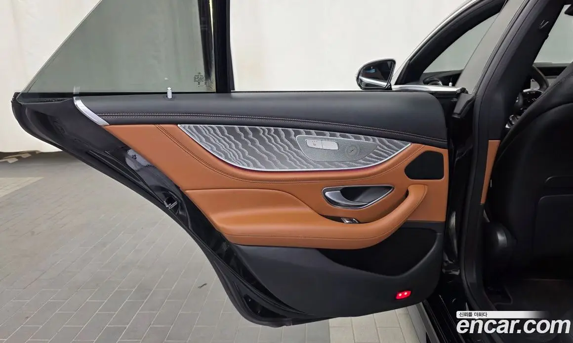 Mercedes-Benz AMG GT 2023 3.0 автомат (гидро), фото 15