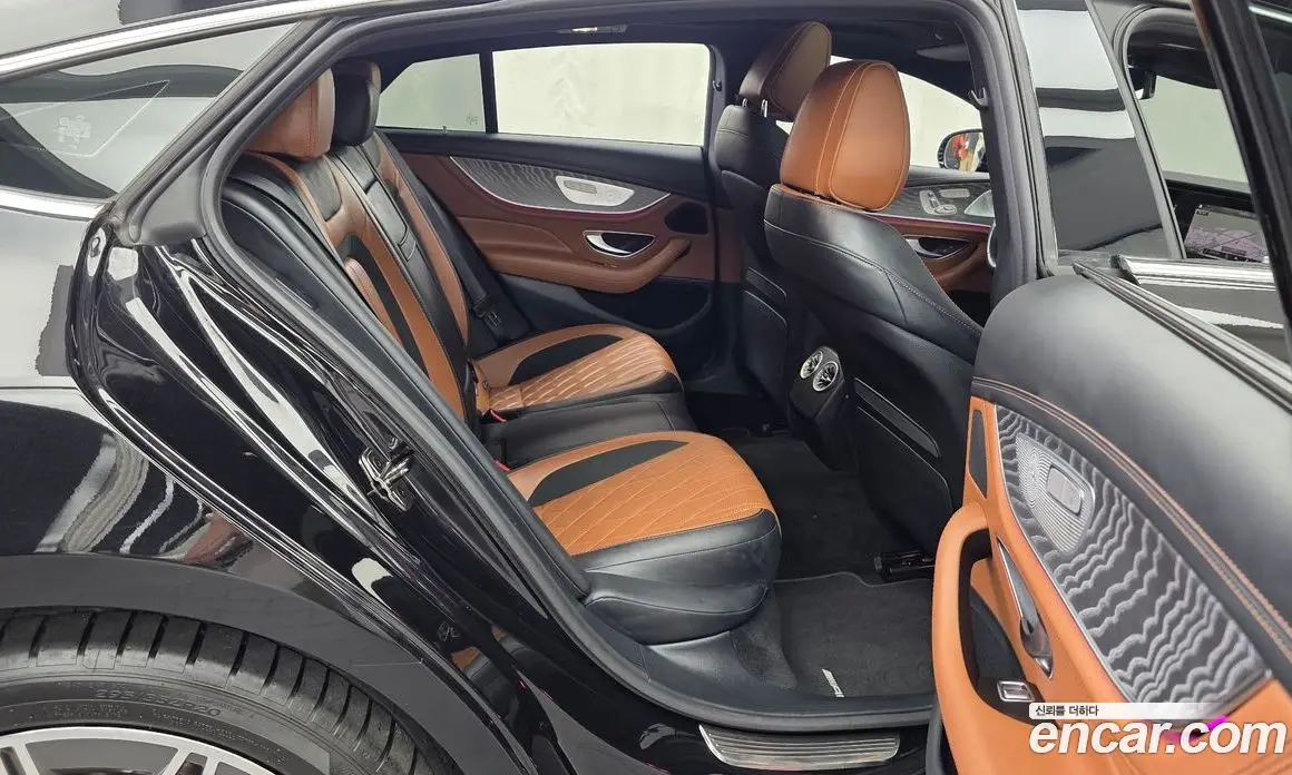 Mercedes-Benz AMG GT 2023 3.0 автомат (гидро), фото 18