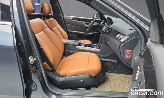 Mercedes-Benz E-Class 2016 2.1 автомат (гидро), миниатюра 11