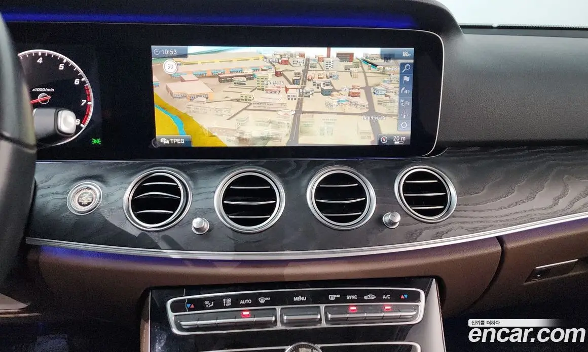 Mercedes-Benz E-Class 2019 2.0 автомат (гидро), фото 12