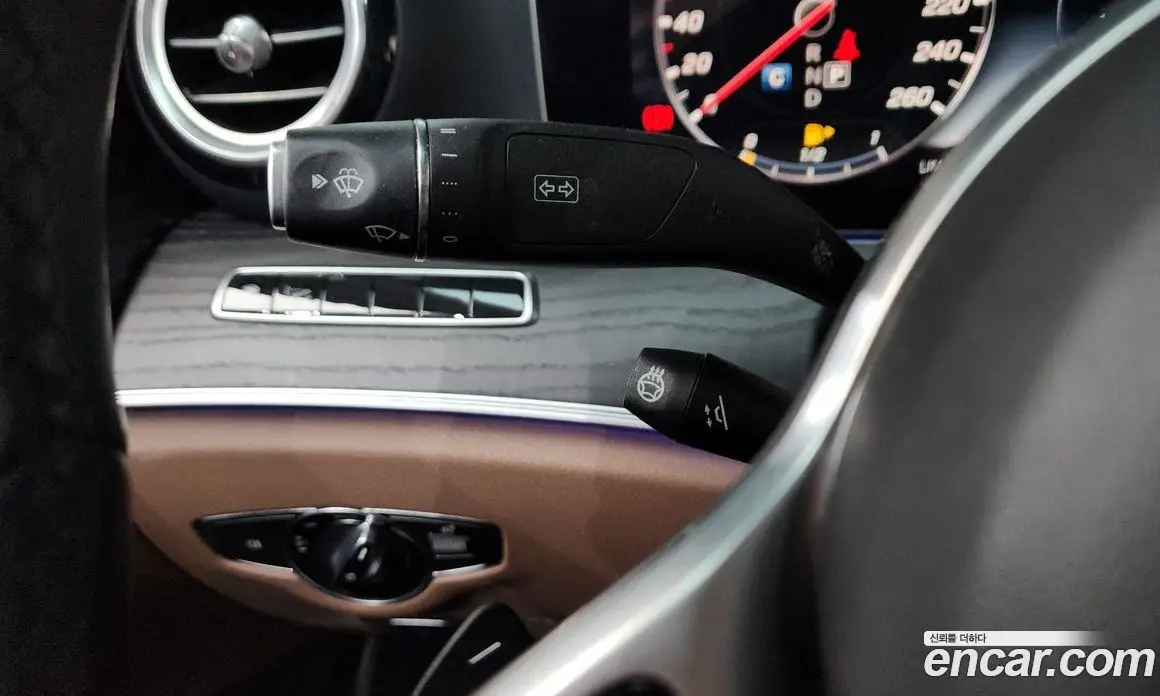 Mercedes-Benz E-Class 2019 2.0 автомат (гидро), фото 18