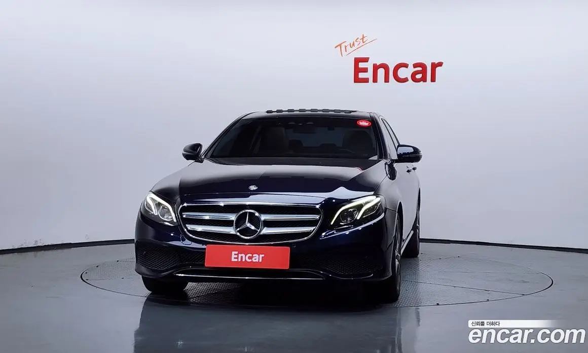 Mercedes-Benz E-Class 2019 2.0 автомат (гидро), фото 3