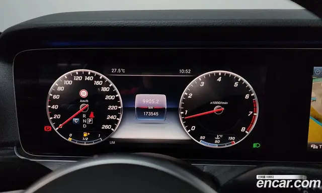 Mercedes-Benz E-Class 2019 2.0 автомат (гидро), миниатюра 8