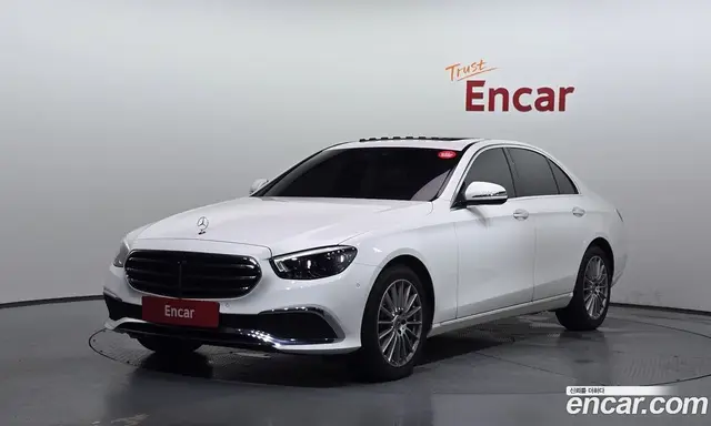 Mercedes-Benz E-Class, 2020, 64 743 км