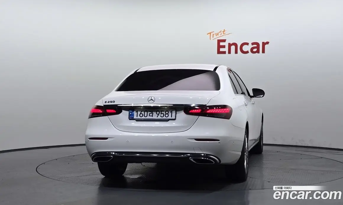 Mercedes-Benz E-Class 2020 2.0 автомат (гидро), фото 4