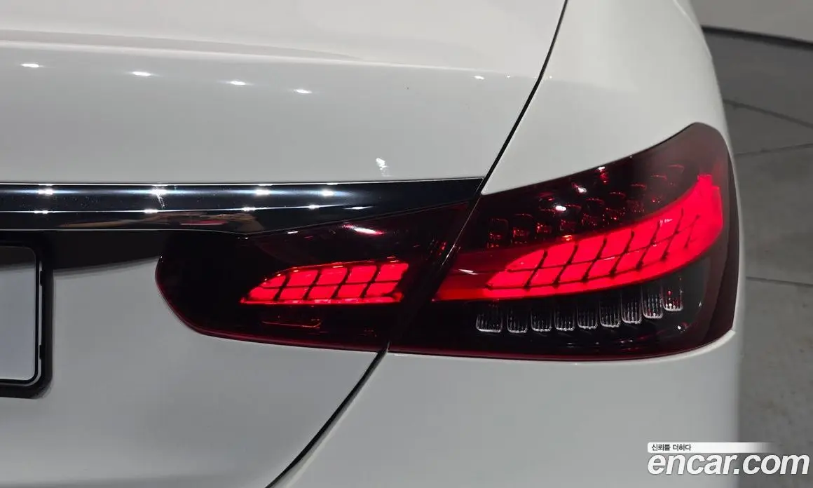 Mercedes-Benz E-Class 2020 2.0 автомат (гидро), фото 9