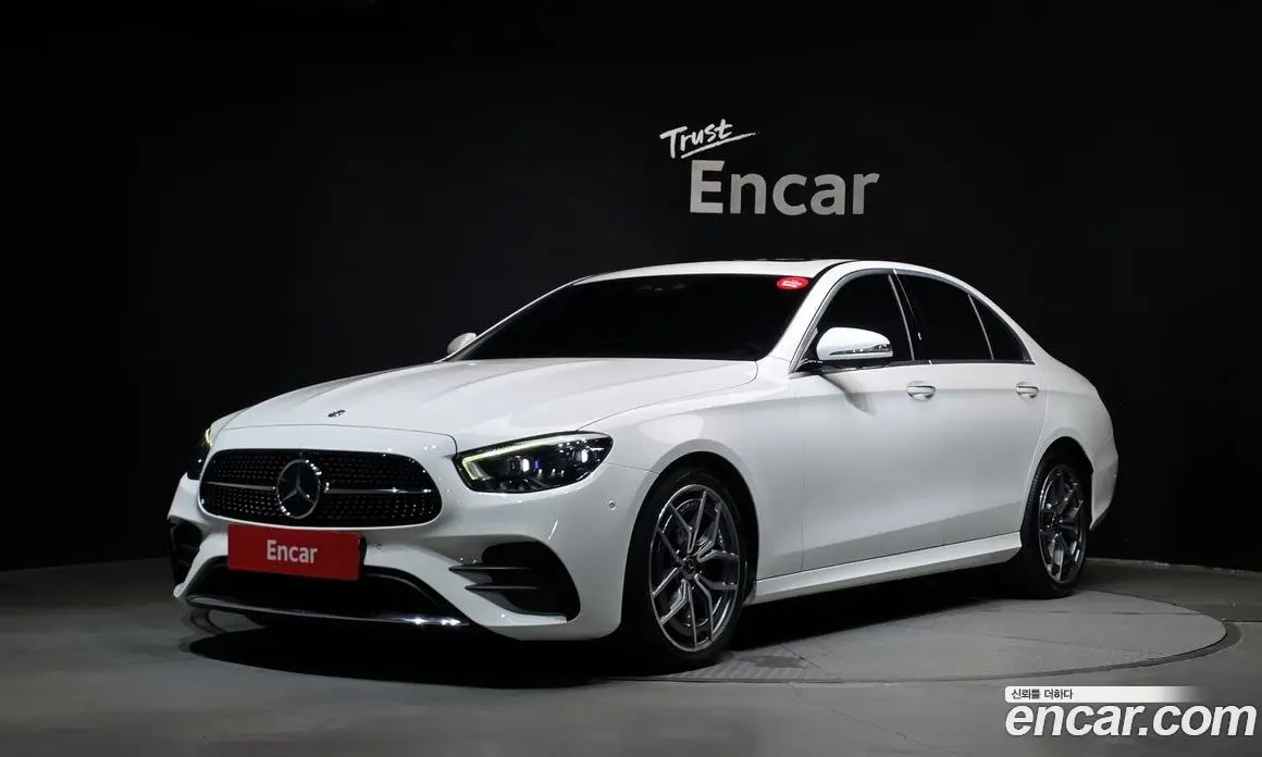 Mercedes-Benz E-Class 2020 1.9 автомат (гидро), фото 1 Mercedes-Benz E-Class 2020 1.9 автомат (гидро), фото 1