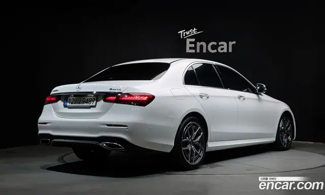 Mercedes-Benz E-Class 2020 1.9 автомат (гидро), миниатюра 2 Mercedes-Benz E-Class 2020 1.9 автомат (гидро), миниатюра 2