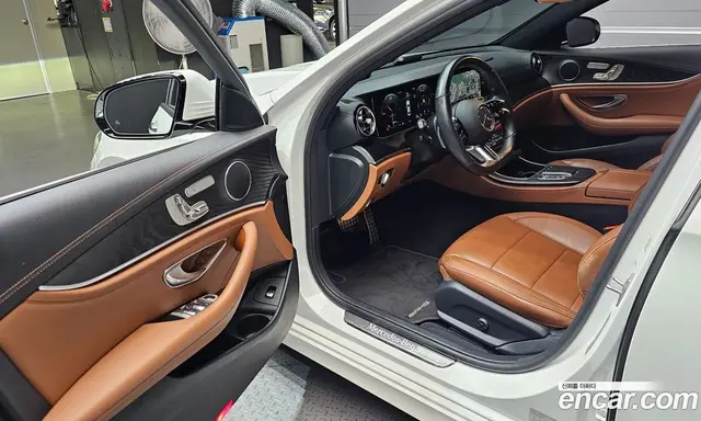 Mercedes-Benz E-Class 2020 1.9 автомат (гидро), миниатюра 10 Mercedes-Benz E-Class 2020 1.9 автомат (гидро), миниатюра 10