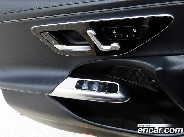 Mercedes-Benz E-Class 2024 2.0 автомат (гидро), миниатюра 11