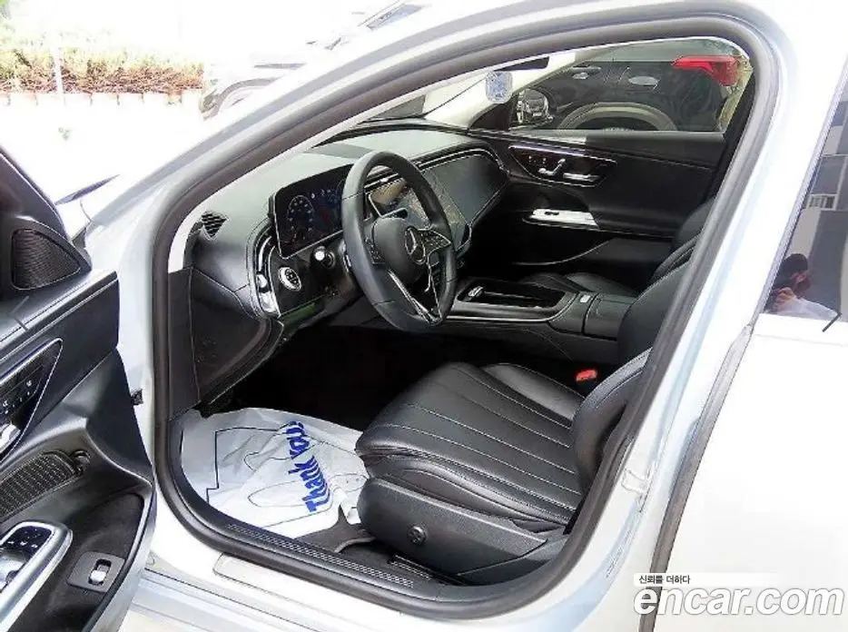 Mercedes-Benz E-Class 2024 2.0 автомат (гидро), фото 5