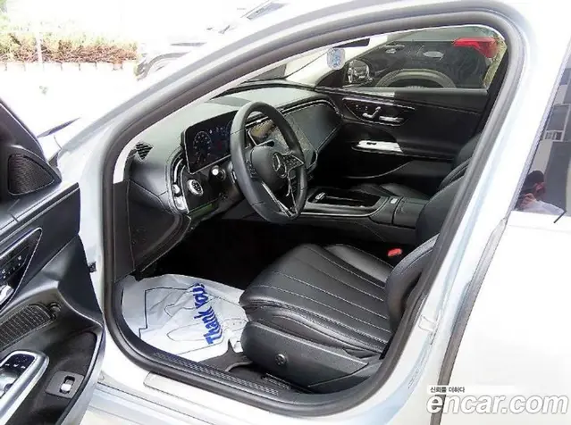 Mercedes-Benz E-Class 2024 2.0 автомат (гидро), миниатюра 5