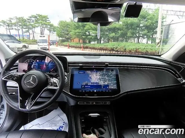 Mercedes-Benz E-Class 2024 2.0 автомат (гидро), миниатюра 7