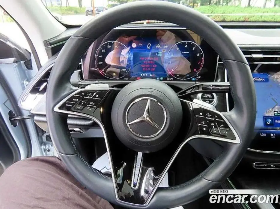 Mercedes-Benz E-Class 2024 2.0 автомат (гидро), фото 8