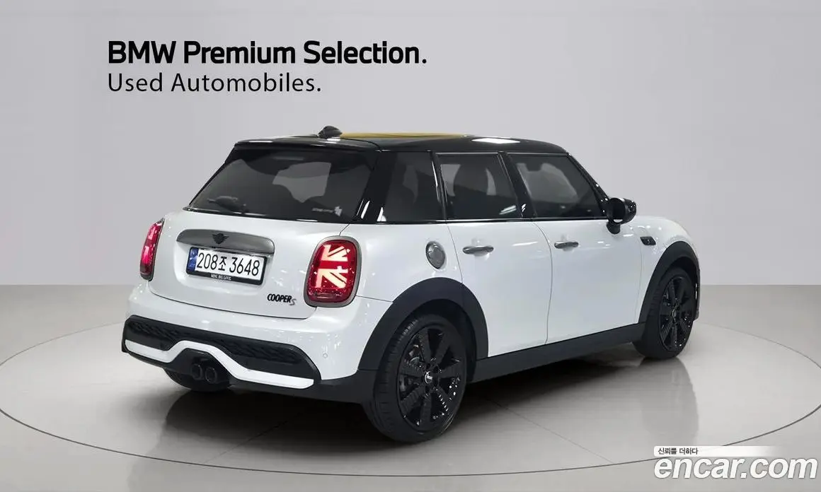 Mini Cooper 2023 2.0 автомат (гидро), фото 2
