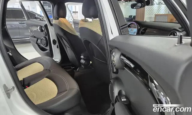 Mini Cooper 2023 2.0 автомат (гидро), миниатюра 12