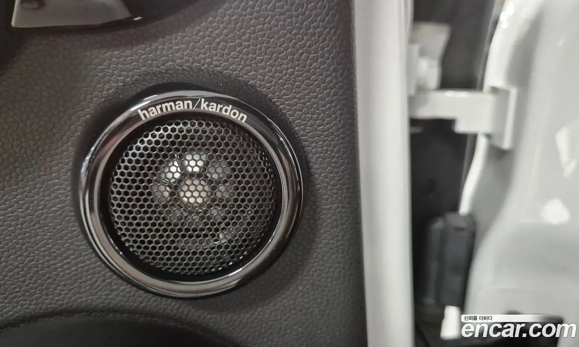 Mini Cooper 2023 2.0 автомат (гидро), фото 18