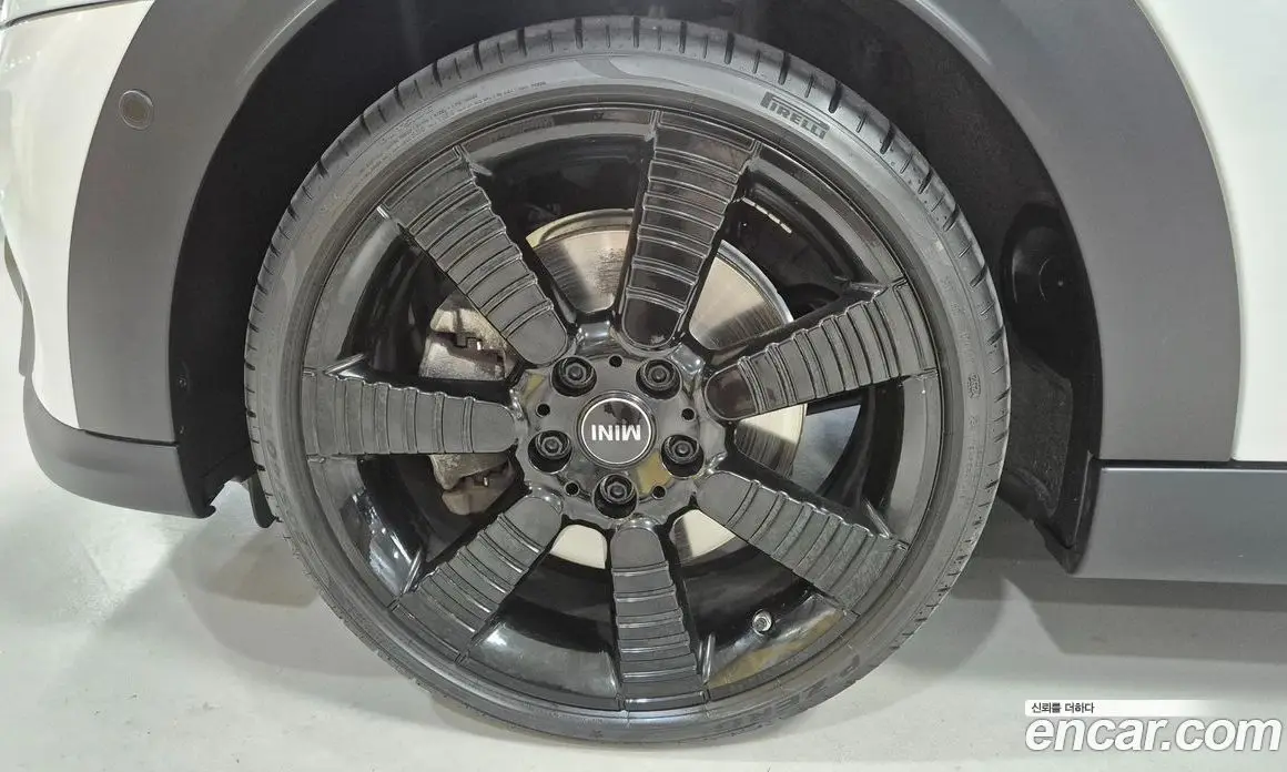 Mini Cooper 2023 2.0 автомат (гидро), фото 5