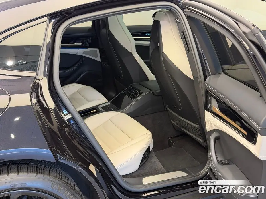 Porsche Panamera 2024 2.9 автомат (гидро), фото 11