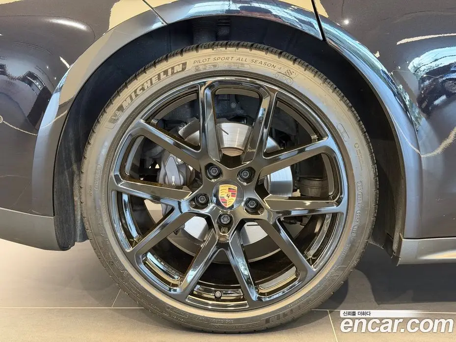 Porsche Panamera 2024 2.9 автомат (гидро), фото 7