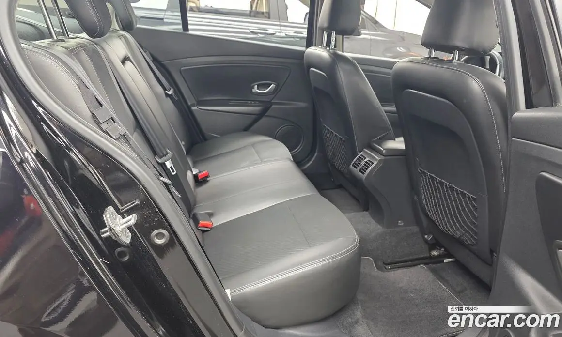 Renault (Samsung) SM3 2014 1.6 автомат (гидро), фото 12 Renault (Samsung) SM3 2014 1.6 автомат (гидро), фото 12