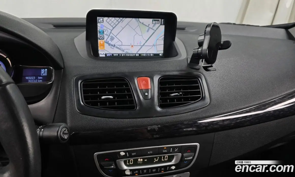 Renault (Samsung) SM3 2014 1.6 автомат (гидро), фото 14 Renault (Samsung) SM3 2014 1.6 автомат (гидро), фото 14