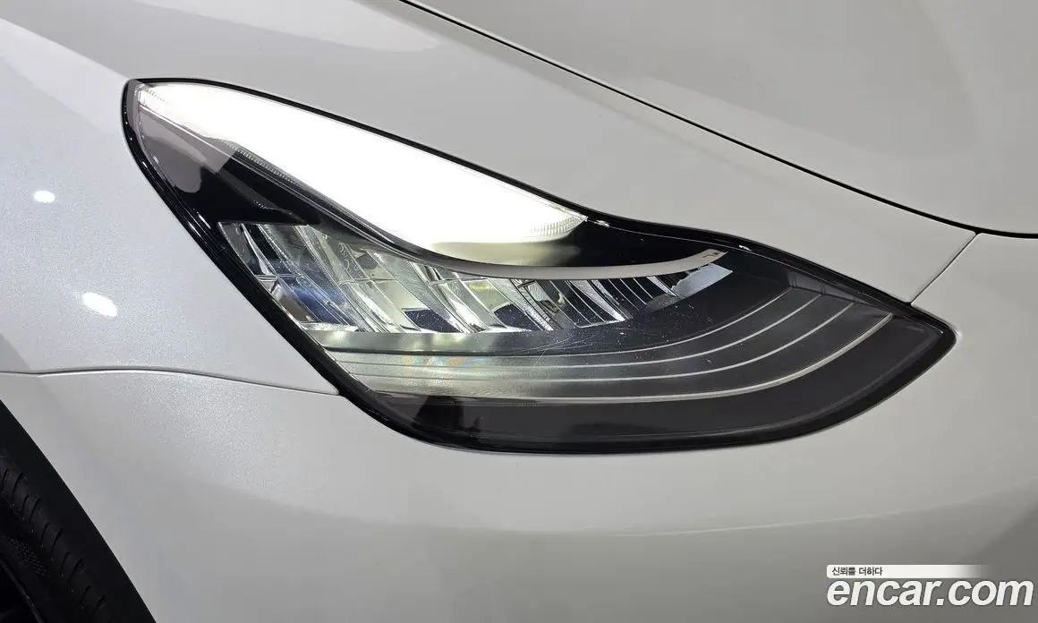 Tesla Model Y 2022 0.2 автомат (гидро), фото 7