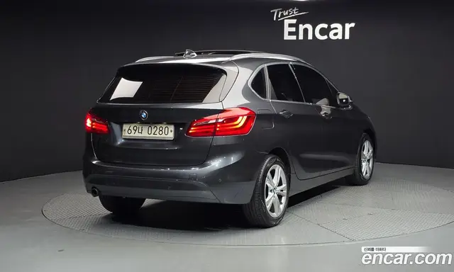 BMW 2 серия 2016 2.0 автомат (гидро), миниатюра 2