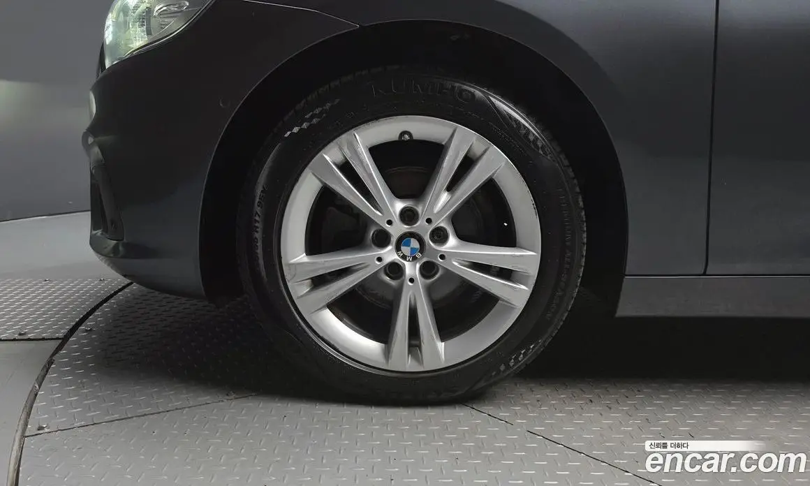 BMW 2 серия 2016 2.0 автомат (гидро), фото 5