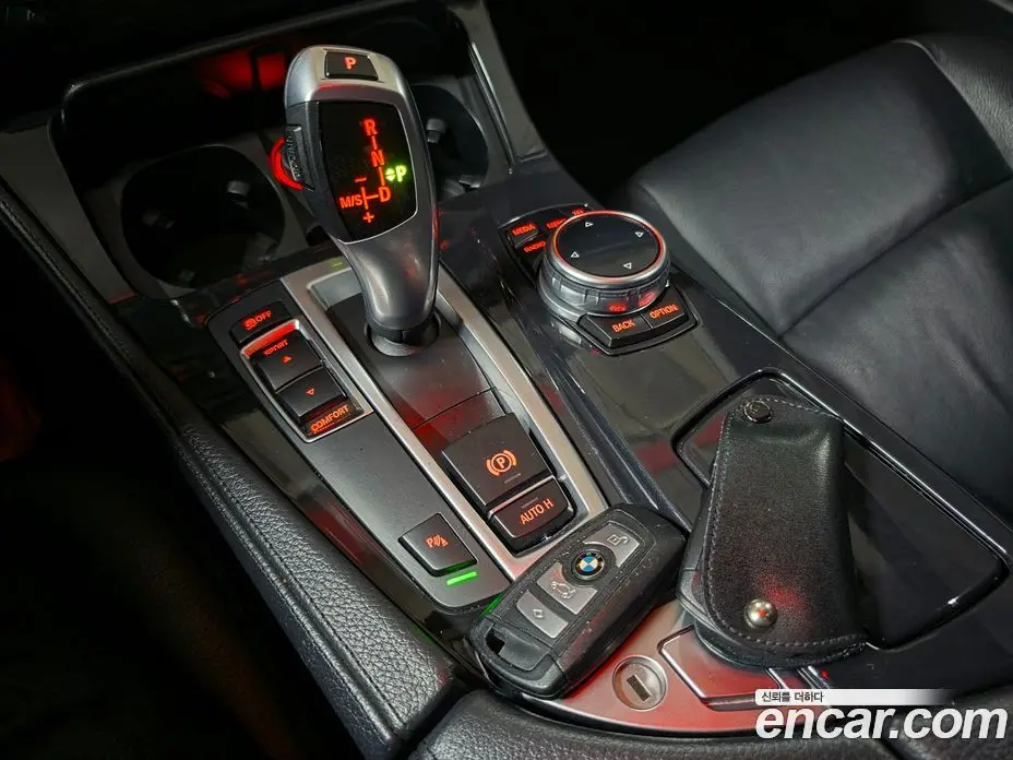 BMW 5 серия 2013 2.0 автомат (гидро), фото 16