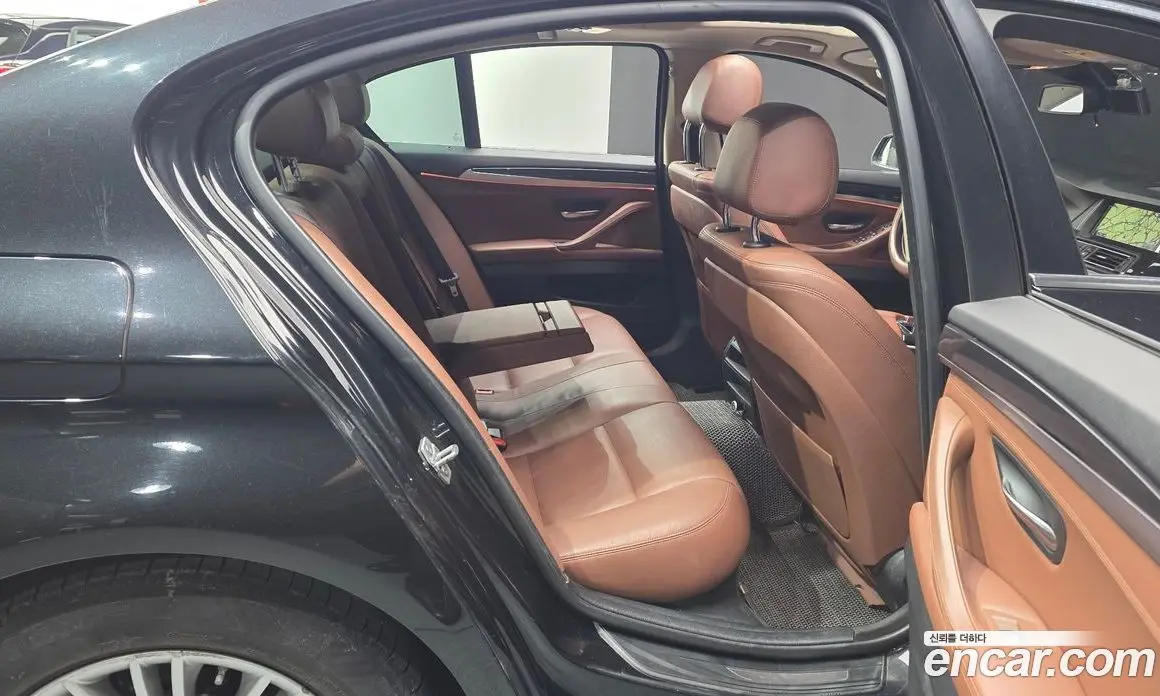 BMW 5 серия 2015 2.0 автомат (гидро), фото 12
