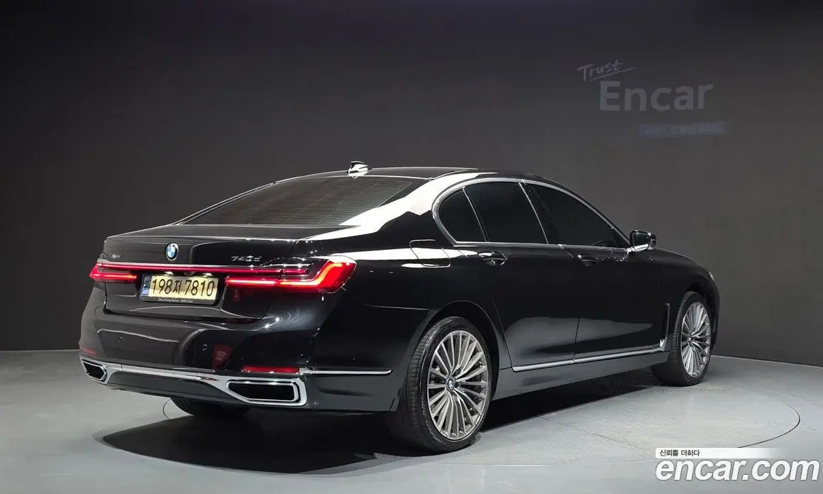 BMW 7 серия 2021 3.0 автомат (гидро), фото 2 BMW 7 серия 2021 3.0 автомат (гидро), фото 2