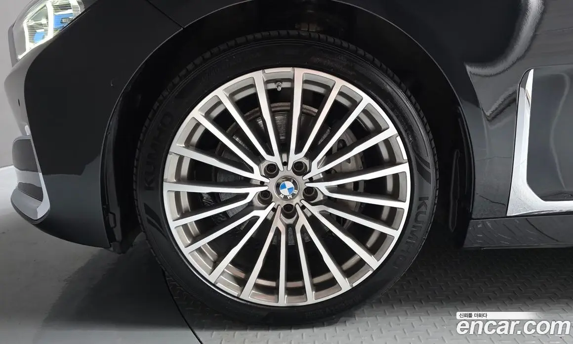 BMW 7 серия 2021 3.0 автомат (гидро), фото 5 BMW 7 серия 2021 3.0 автомат (гидро), фото 5