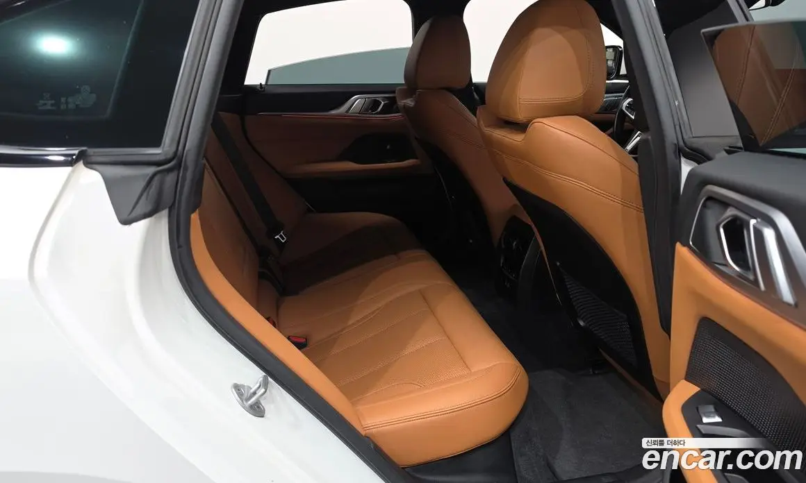 BMW i4 2022 0.2 автомат (гидро), фото 17