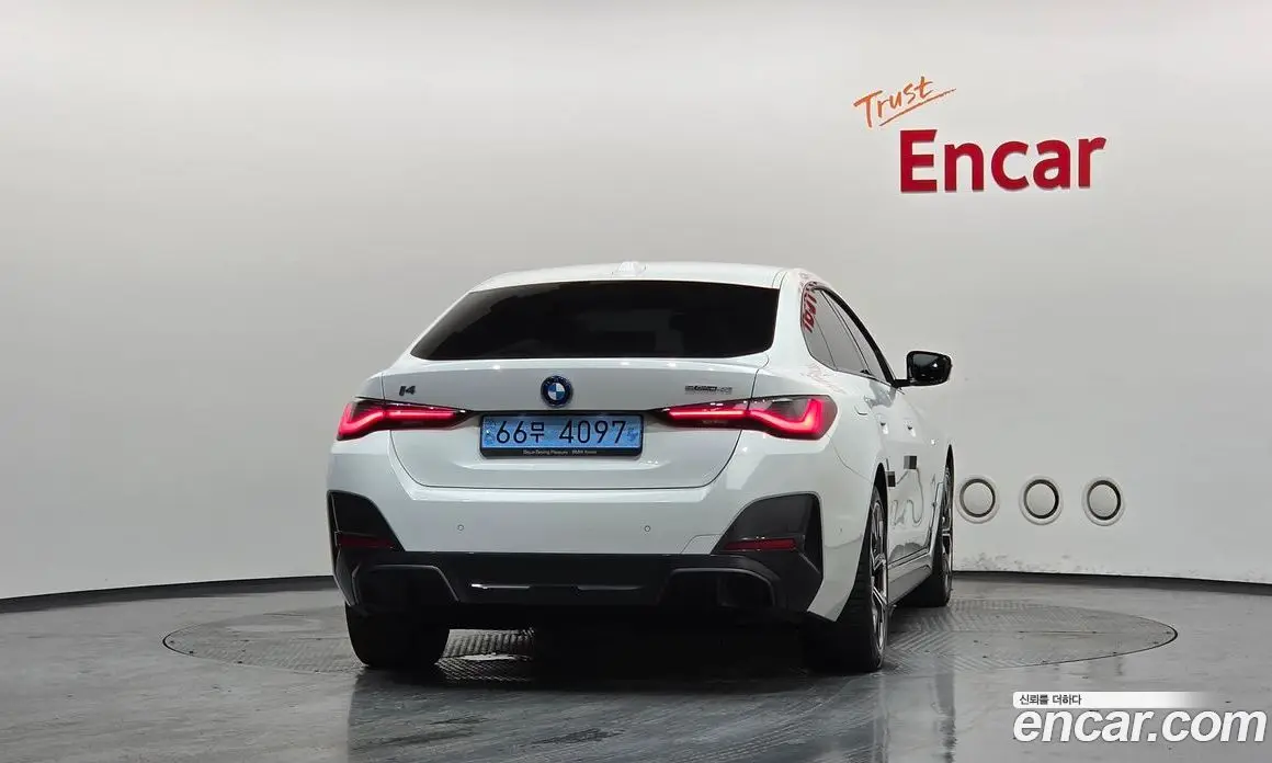 BMW i4 2022 0.2 автомат (гидро), фото 4