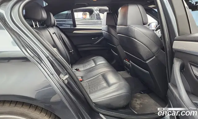 BMW M5 2012 4.4 автомат (гидро), миниатюра 12