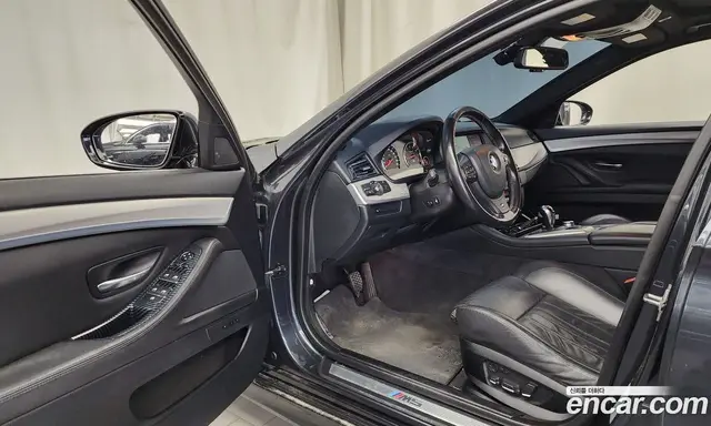 BMW M5 2012 4.4 автомат (гидро), миниатюра 10