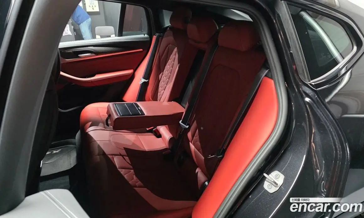 BMW X4M 2022 3.0 автомат (гидро), фото 18