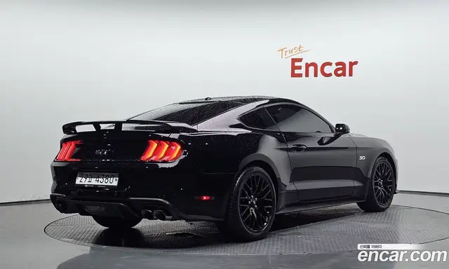 Ford Mustang 2019 5.0 автомат (гидро), миниатюра 2