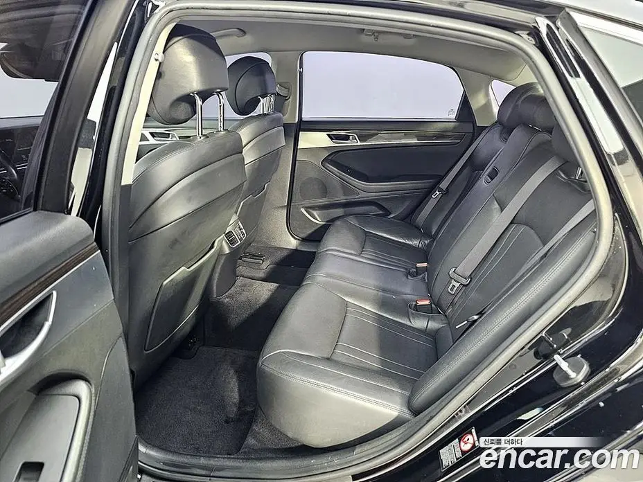 Genesis G80 2017 3.3 автомат (гидро), фото 9