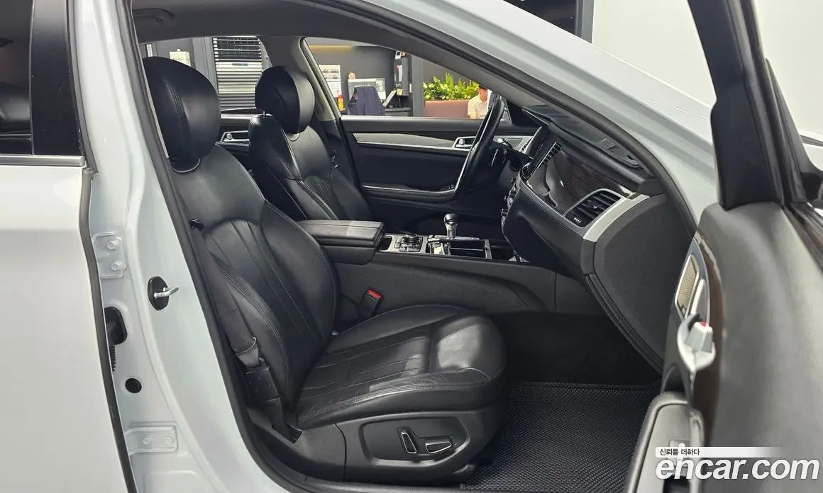 Genesis G80 2017 3.3 автомат (гидро), фото 12