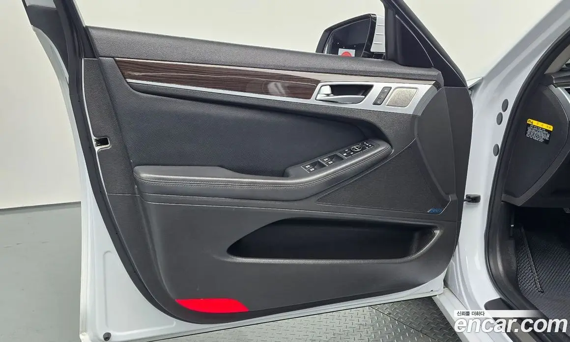 Genesis G80 2017 3.3 автомат (гидро), фото 13